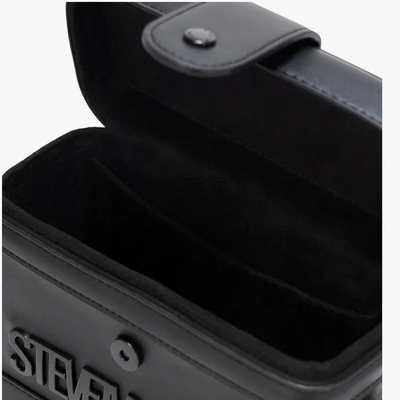 Steve Madden Charcoal Bag - Picture 2 of 4